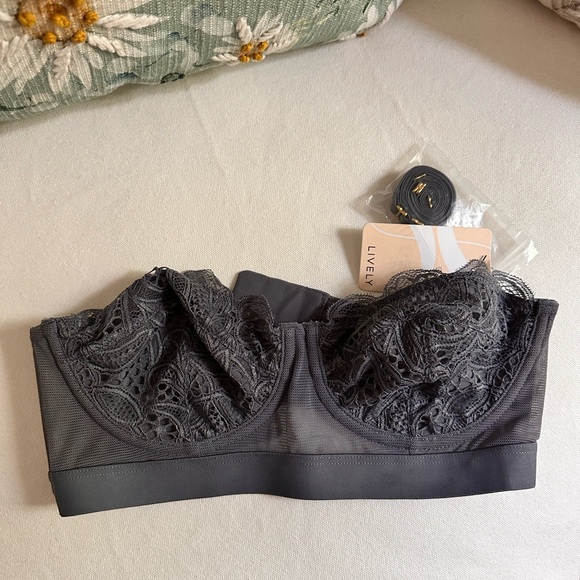 Lively Bra - Picture 3 of 7